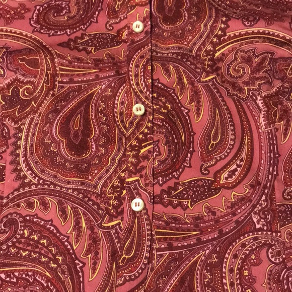 70’s inspired paisley patterned dress shirt! - Picture 4 of 8